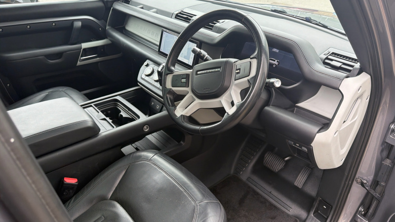 Land Rover Defender 2.0 D240 HSE 110 5dr Auto Diesel Estate